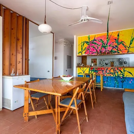 La Casa Sul Mare Apartment *